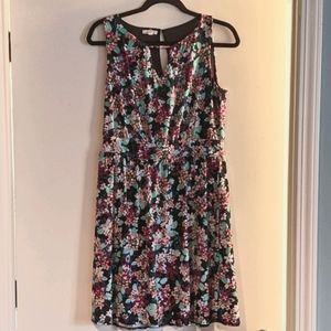 Floral sleeveless dress